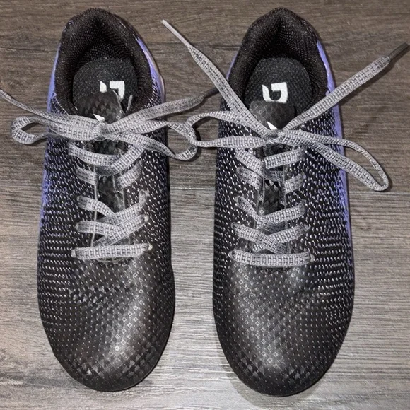 DSG Speed Viper Soccer Cleats Size 12 Black/Purple/Silver - Picture 7 of 13